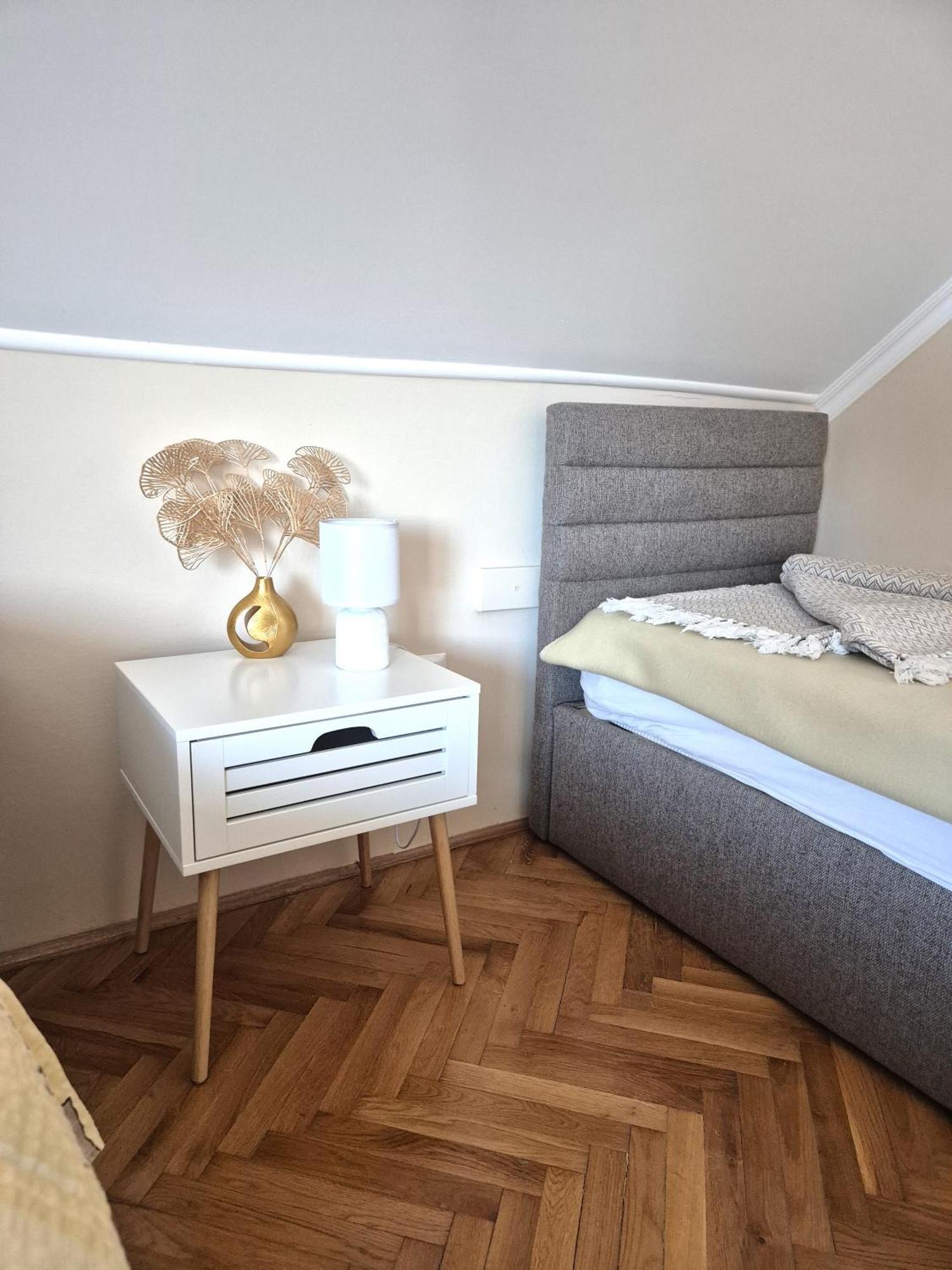 Sarreti Apartmanhaz Балатонфюред Екстер'єр фото