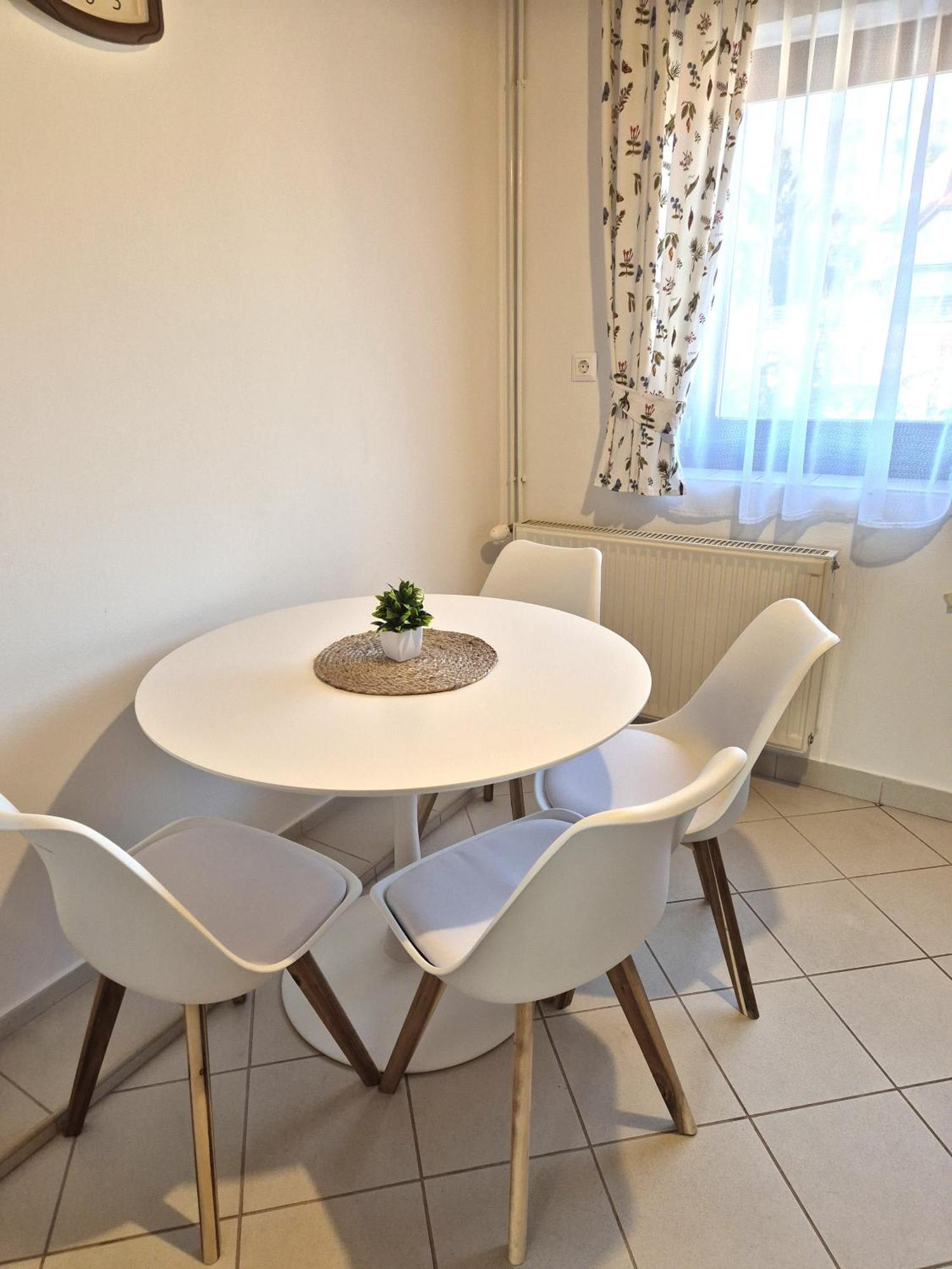 Sarreti Apartmanhaz Балатонфюред Екстер'єр фото